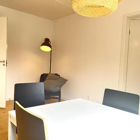 アパート Two-bedroom Located In The Charming Of